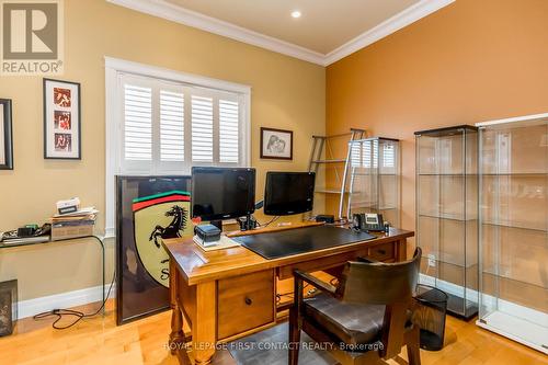 29 Glenhuron Drive, Springwater, ON - Indoor Photo Showing Office
