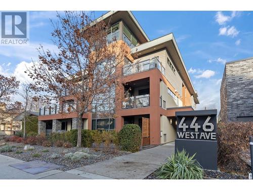 446 West Avenue Unit# 203, Kelowna, BC - Outdoor With Balcony With Facade