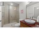 446 West Avenue Unit# 203, Kelowna, BC  - Indoor Photo Showing Bathroom 