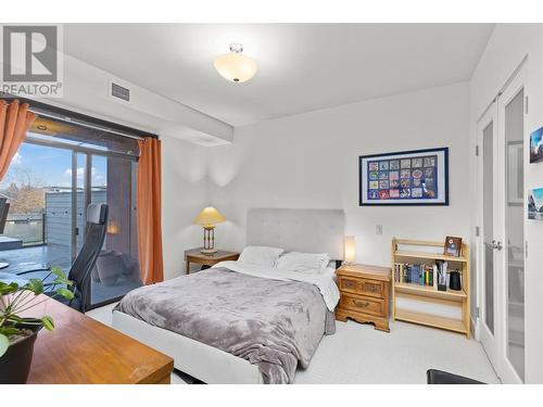 446 West Avenue Unit# 203, Kelowna, BC - Indoor Photo Showing Bedroom