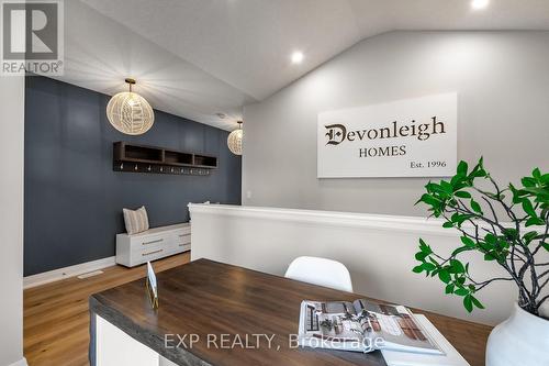 137 Devonleigh Gate, Grey Highlands, ON - Indoor Photo Showing Other Room