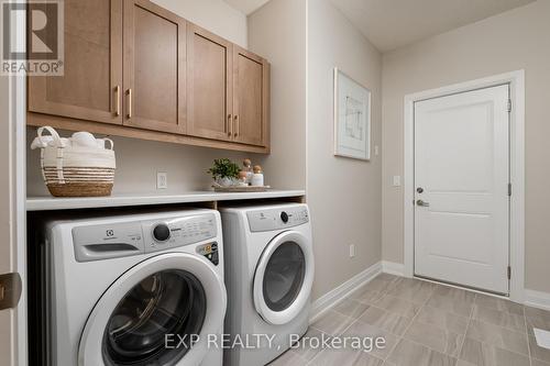 137 Devonleigh Gate, Grey Highlands, ON - Indoor Photo Showing Laundry Room