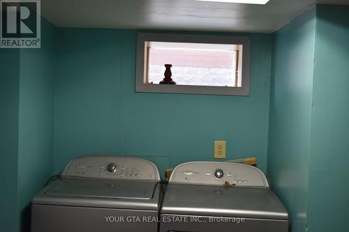 103 Albert Street, Welland, ON - Indoor Photo Showing Laundry Room