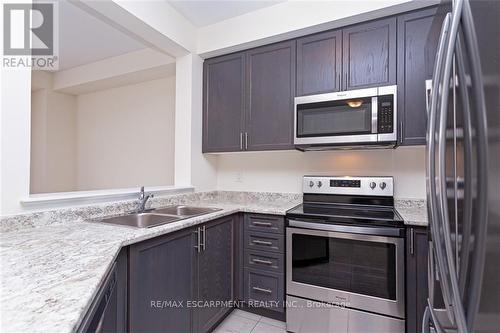 35 Jell Street, Guelph, ON - Indoor Photo Showing Kitchen With Stainless Steel Kitchen With Double Sink