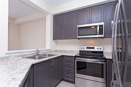 35 Jell Street, Guelph, ON - Indoor Photo Showing Kitchen With Stainless Steel Kitchen With Double Sink