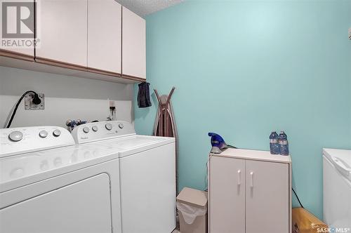 103 250 Athabasca Street E, Moose Jaw, SK - Indoor Photo Showing Laundry Room