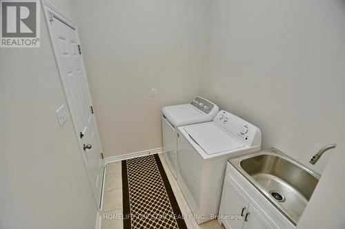 94 Kirby Ave, Collingwood, ON - Indoor Photo Showing Laundry Room