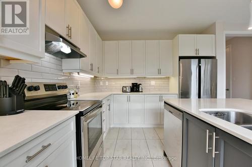 94 Kirby Ave, Collingwood, ON - Indoor Photo Showing Kitchen With Upgraded Kitchen