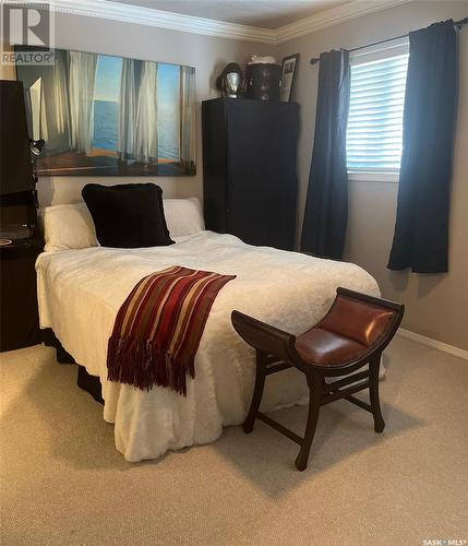 3241 15Th Avenue, Regina, SK - Indoor Photo Showing Bedroom