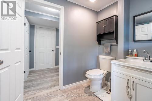 4106 Garrison Road, Niagara Falls, ON - Indoor Photo Showing Bathroom