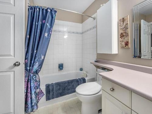 5-807 Railway Ave, Ashcroft, BC - Indoor Photo Showing Bathroom