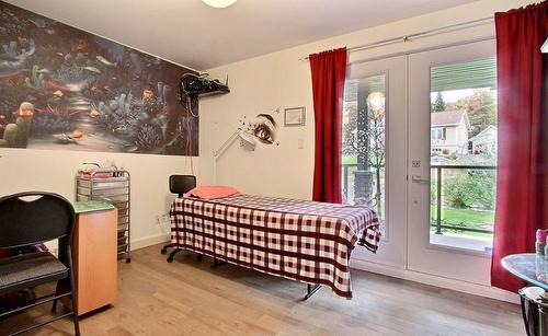 Other - 6  - 6A Rue Des Ruisseaux, Saint-Gabriel-De-Valcartier, QC - Indoor Photo Showing Bedroom