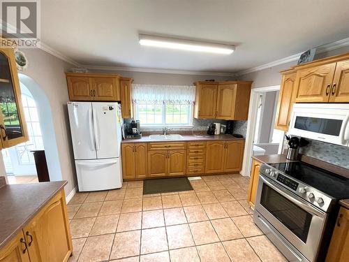 48 Wireless Road, Botwood, NL - Indoor Photo Showing Kitchen