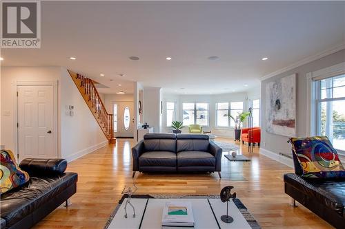 90 De La Breche Unit# 114, Grand-Barachois, NB - Indoor Photo Showing Living Room