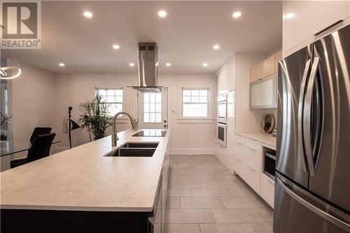 90 De La Breche Unit# 114, Grand-Barachois, NB - Indoor Photo Showing Kitchen With Double Sink