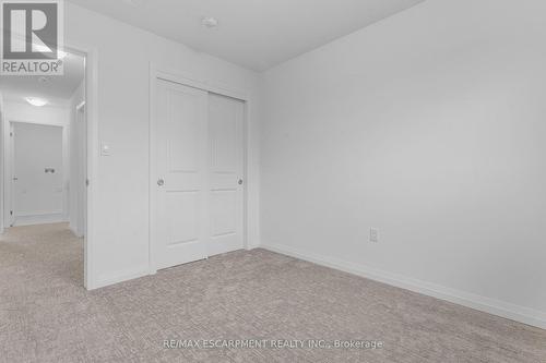 7353 Marvel Dr, Niagara Falls, ON - Indoor Photo Showing Other Room