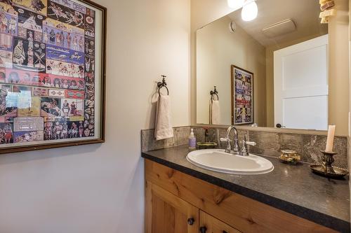 4901 Ld Ranch Road, Kimberley, BC - Indoor Photo Showing Bathroom