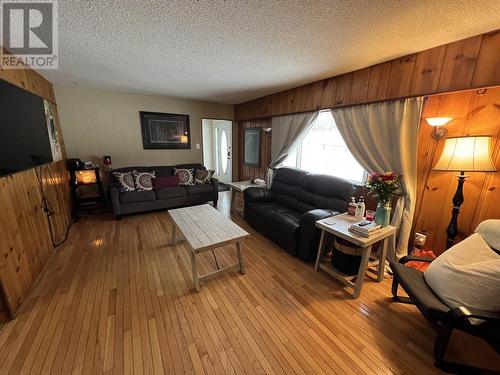 6809 Old Alaska Highway, Fort Nelson, BC - Indoor Photo Showing Living Room