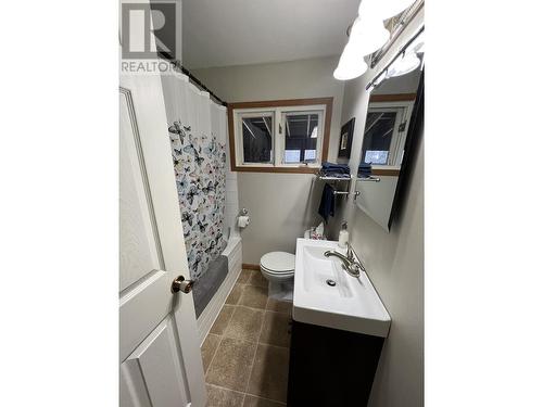 6809 Old Alaska Highway, Fort Nelson, BC - Indoor Photo Showing Bathroom