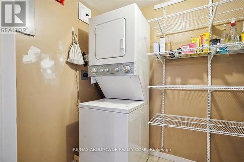 #1002 -5080 Pinedale Ave, Burlington, ON - Indoor Photo Showing Laundry Room