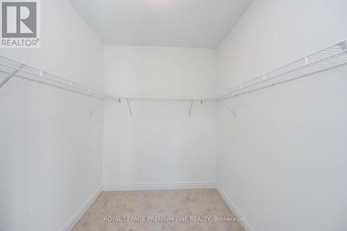 #60 -40 Lunar Cres, Mississauga, ON - Indoor With Storage