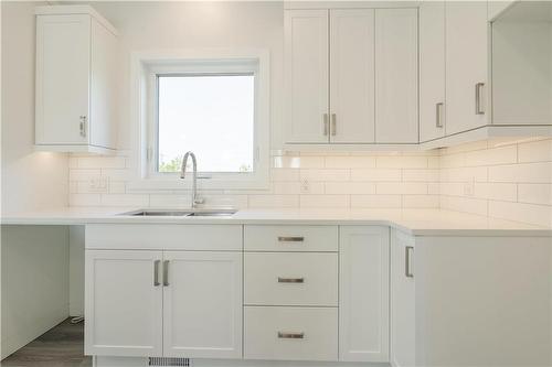 575 Pembina Trail, Ste Agathe, MB - Indoor Photo Showing Kitchen