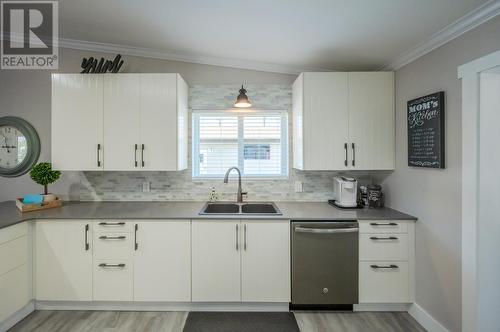 5207 Oleander Drive, Osoyoos, BC - Indoor Photo Showing Kitchen With Double Sink