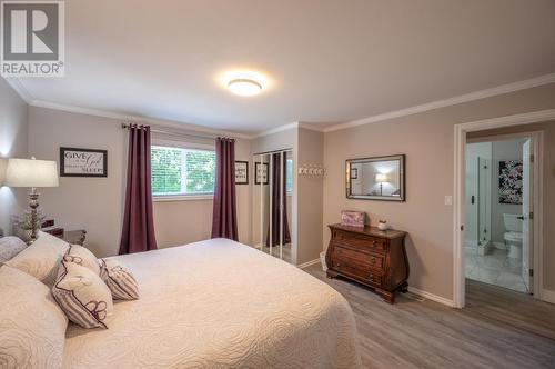 5207 Oleander Drive, Osoyoos, BC - Indoor Photo Showing Bedroom