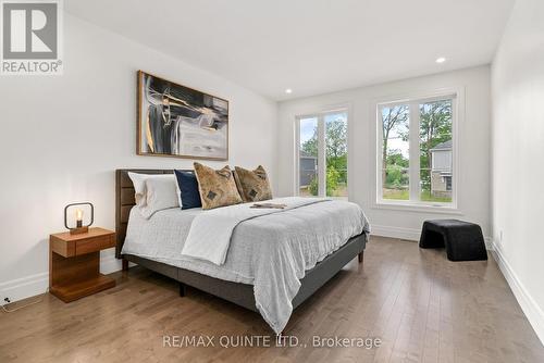 51 Bentley Crescent, Prince Edward County, ON - Indoor Photo Showing Bedroom