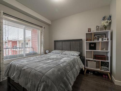 522-5170 Dallas Drive, Kamloops, BC - Indoor Photo Showing Bedroom