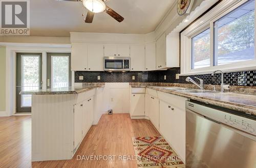 550 Silver St, Wellington North, ON - Indoor Photo Showing Kitchen With Double Sink