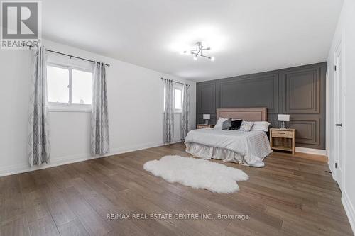 550 Meadows Boulevard, Mississauga, ON - Indoor Photo Showing Bedroom