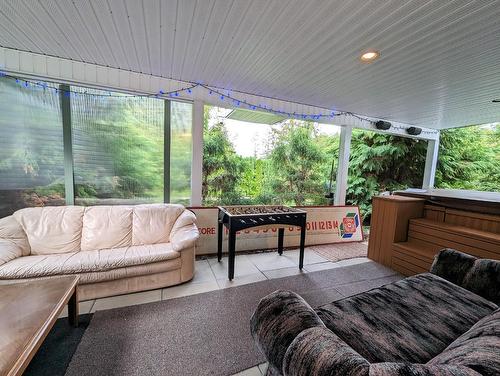 902 Houston Street W, Nelson, BC - Outdoor With Deck Patio Veranda With Exterior