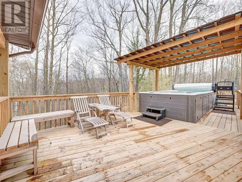 88 Fog Rd, King, ON - Outdoor With Deck Patio Veranda With Exterior