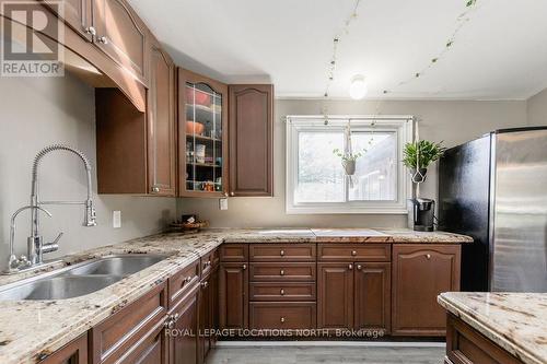 89 Argyle Street, Melancthon, ON - Indoor Photo Showing Kitchen With Double Sink