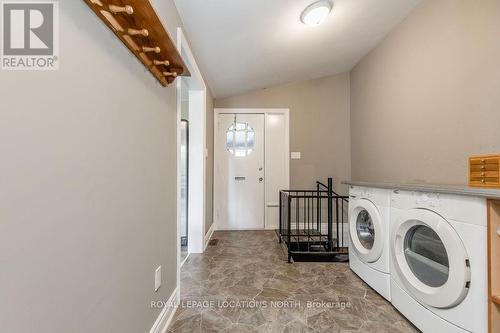 89 Argyle Street, Melancthon, ON - Indoor Photo Showing Laundry Room