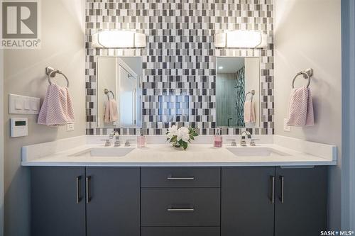 405 Prairie View Drive, Dundurn, SK - Indoor Photo Showing Bathroom