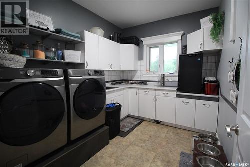 Cook Acreage, Moosomin Rm No. 121, SK - Indoor Photo Showing Laundry Room