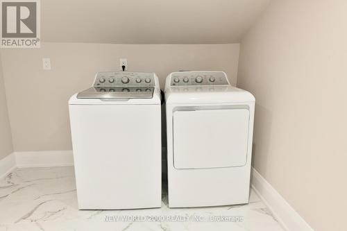 8071 Kipling Ave, Vaughan, ON - Indoor Photo Showing Laundry Room