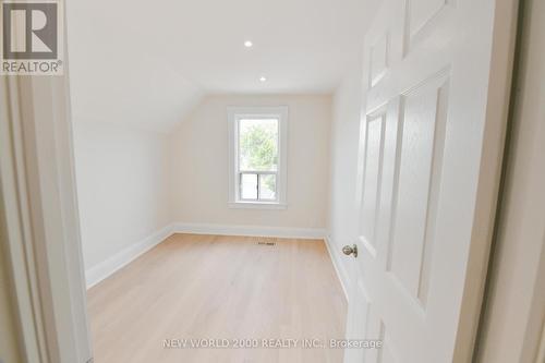 8071 Kipling Ave, Vaughan, ON - Indoor Photo Showing Other Room