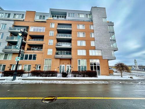 Frontage - 107-347 Rue Berri, Montréal (Ville-Marie), QC - Outdoor With Balcony With Facade