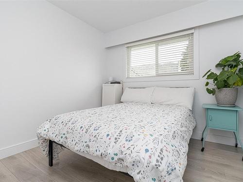 2924 Mount Wells Dr, Langford, BC - Indoor Photo Showing Bedroom
