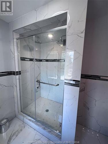 1449 Askin Avenue, Windsor, ON - Indoor Photo Showing Bathroom