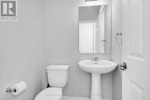 116 Unity Pl, Ottawa, ON - Indoor Photo Showing Bathroom