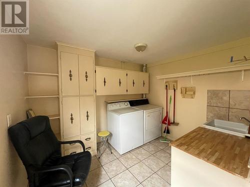 61 Forest Road, Milltown, Head Of Bay D'Espoir, NL - Indoor Photo Showing Laundry Room