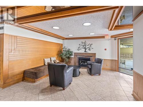 1056 Bernard Avenue Unit# 310, Kelowna, BC - Indoor With Fireplace