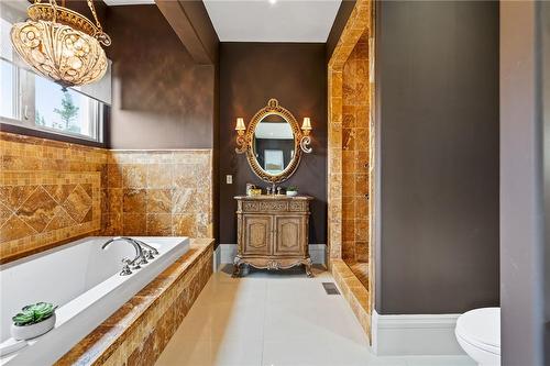 Master Ensuite - 6771 Calaguiro Drive, Niagara Falls, ON - Indoor Photo Showing Bathroom