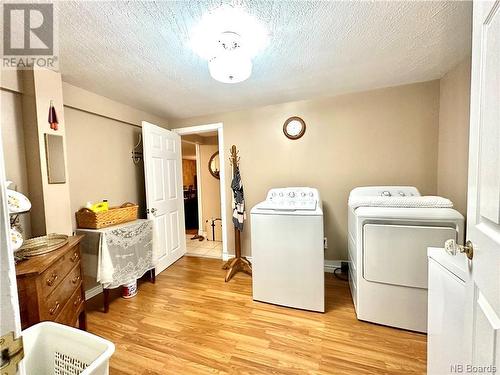 17 Rue Roland, Edmundston, NB - Indoor Photo Showing Laundry Room