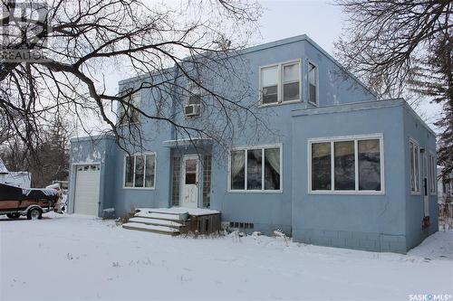 304 3Rd Avenue, Eston, SK - Outdoor