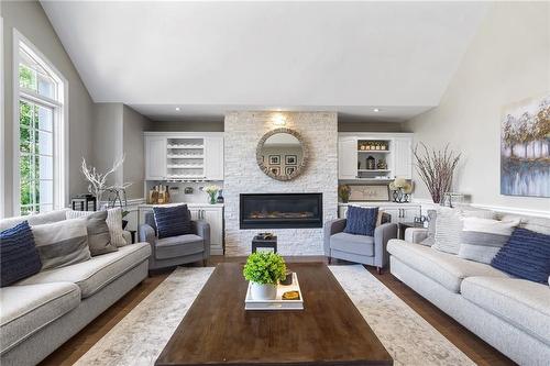 8 Orr Crescent, Stoney Creek, ON - Indoor Photo Showing Living Room With Fireplace